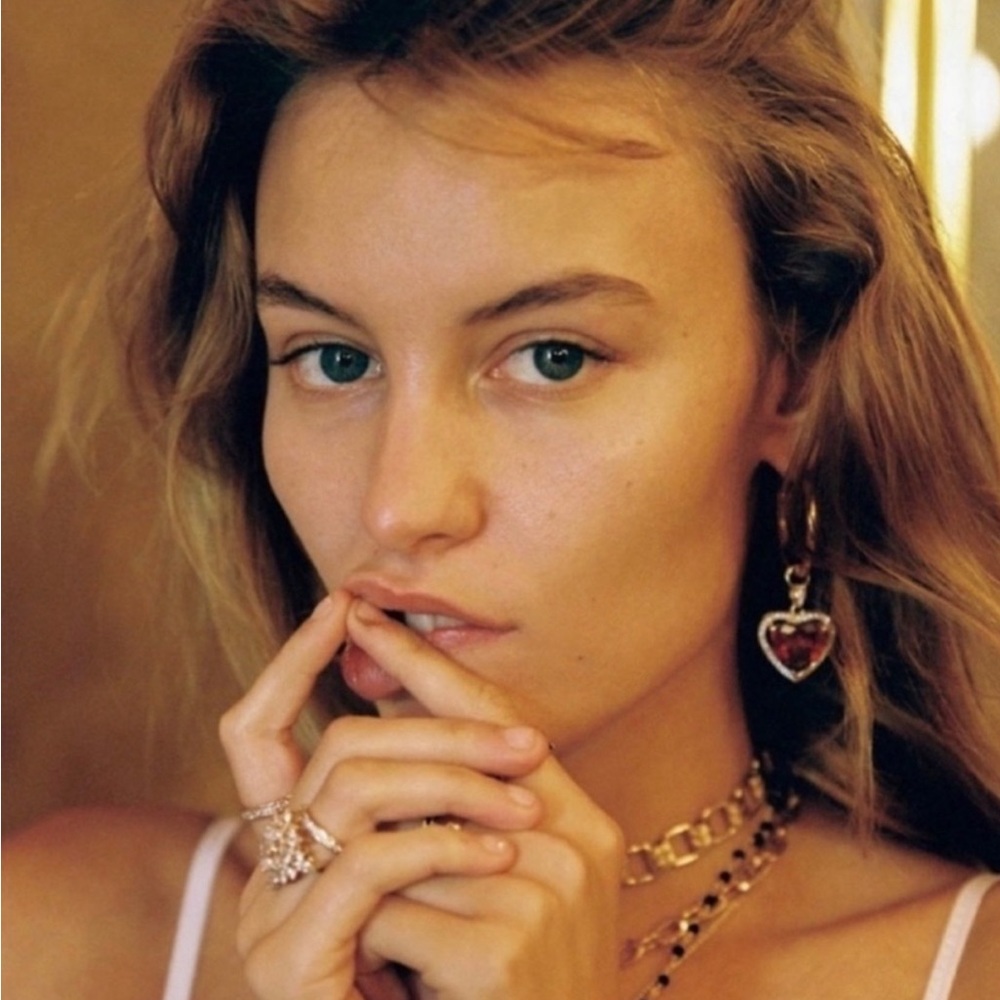 THE RUBY HEART Gold HOOP EARRINGS NWT